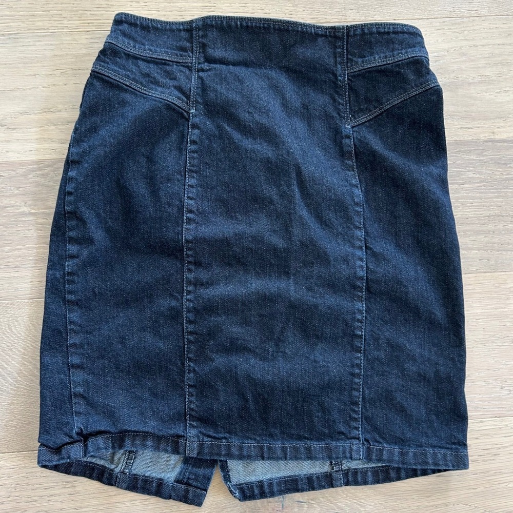 Ann Taylor Petite Dark Wash Denim Pencil Skirt Size 8P Blue Stretch Knee Length